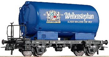 Beer Tank car of &quot;Weihenstephan&quot; brauerei<br /><a href='images/pictures/Roco/47369.jpg' target='_blank'>Full size image</a>